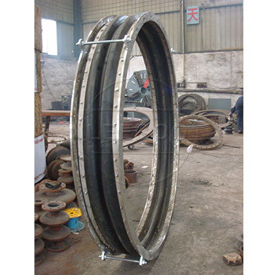 非金屬<a href=http://www.mmaw1314.com target=_blank class=infotextkey>補(bǔ)償器</a>