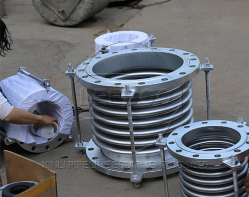 內(nèi)壓式波紋<a href=http://www.mmaw1314.com target=_blank class=infotextkey>補償器</a>的安裝
